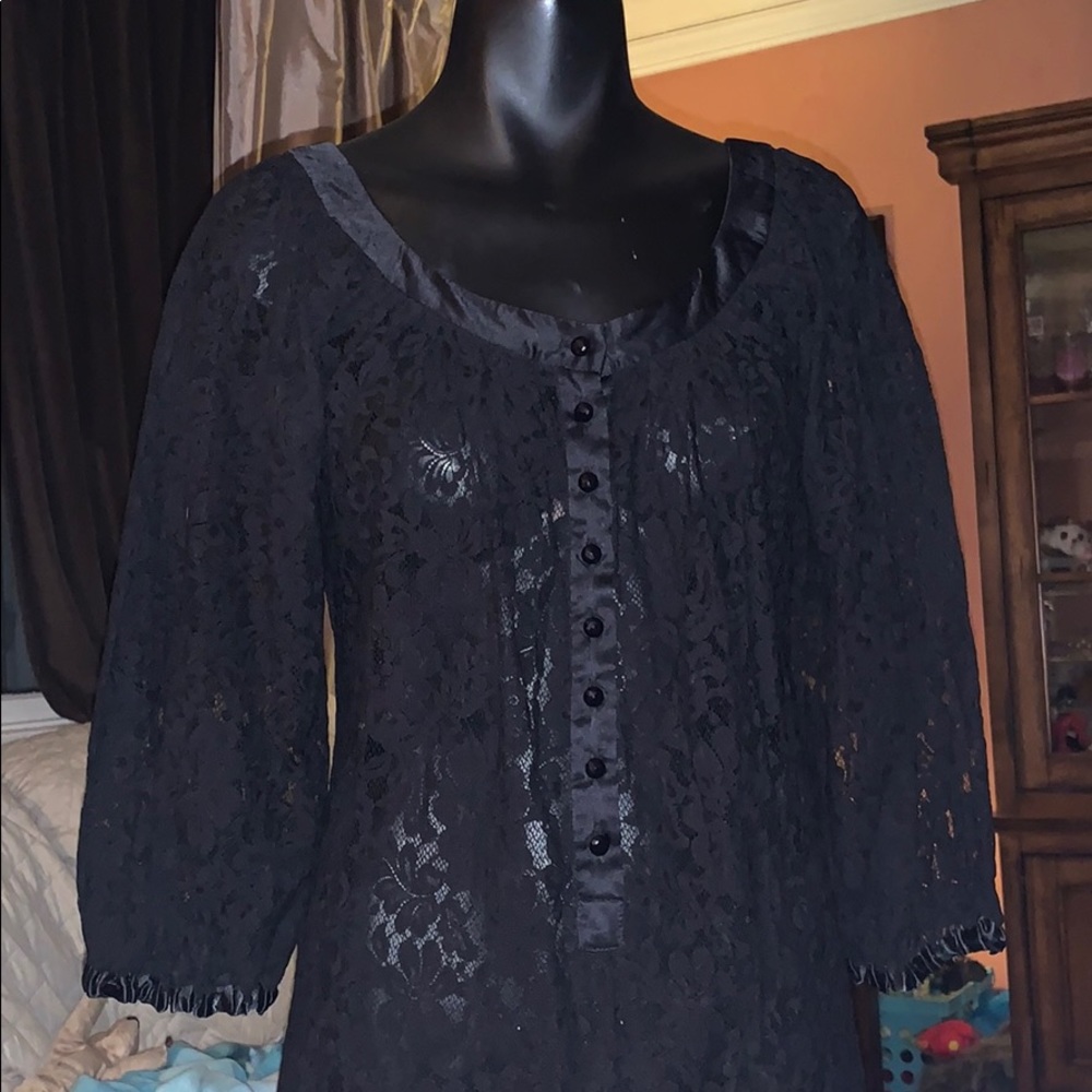 Karen Kane black lace shirt medium